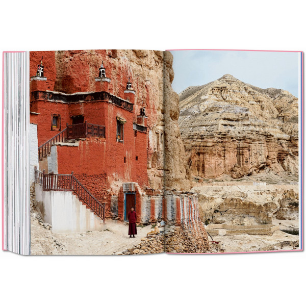 The New York Times Explorer. 100 Dream Trips Around the World