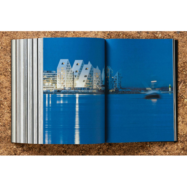 Bjarne Mastenbroek. Dig it! Building Bound to the Ground