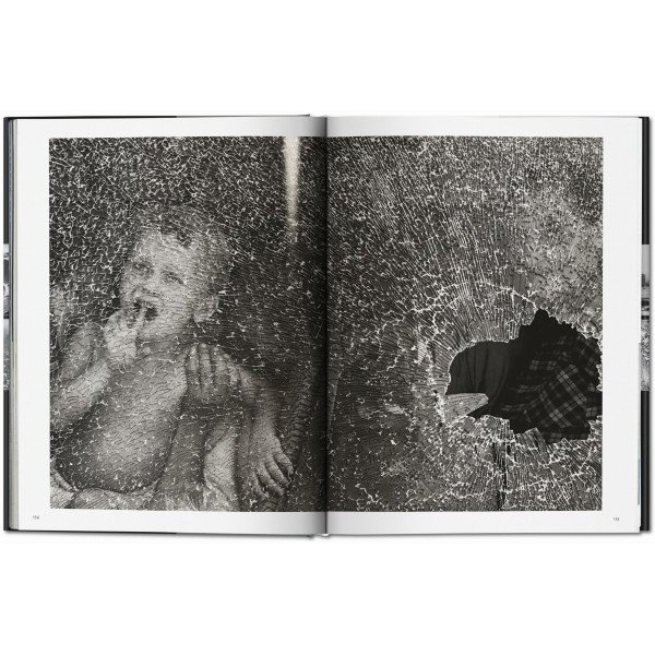 Sebastião Salgado. Exodus Sebastião Salgado. Exodus