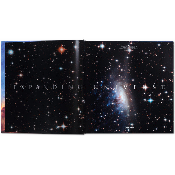 Expanding Universe. The Hubble Space Telescope