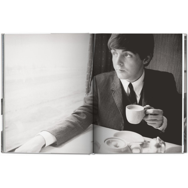 Harry Benson. The Beatles Harry Benson. The Beatles